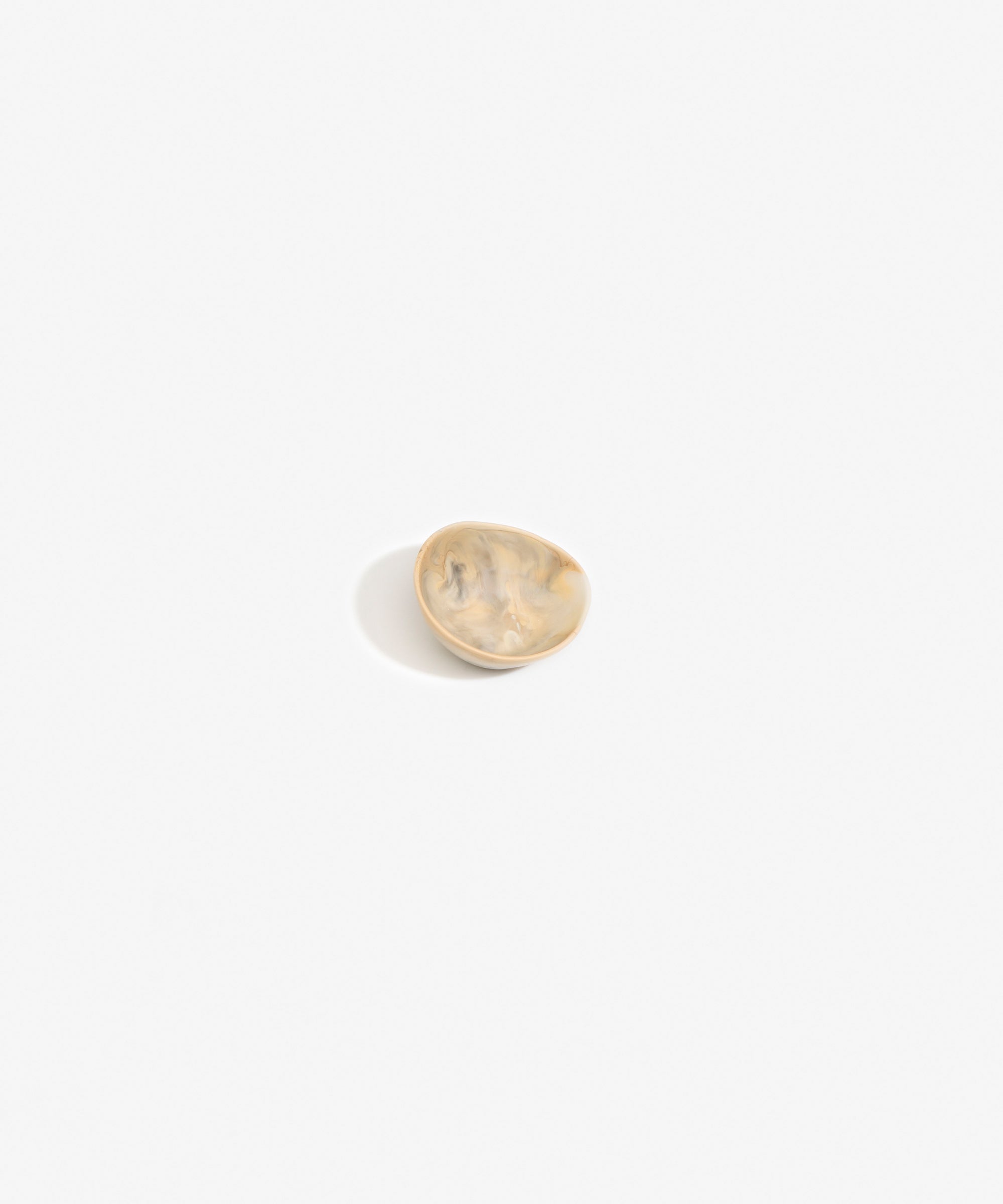 Minimal Decorative Side Dish for Everyday Home Styling - Image 2