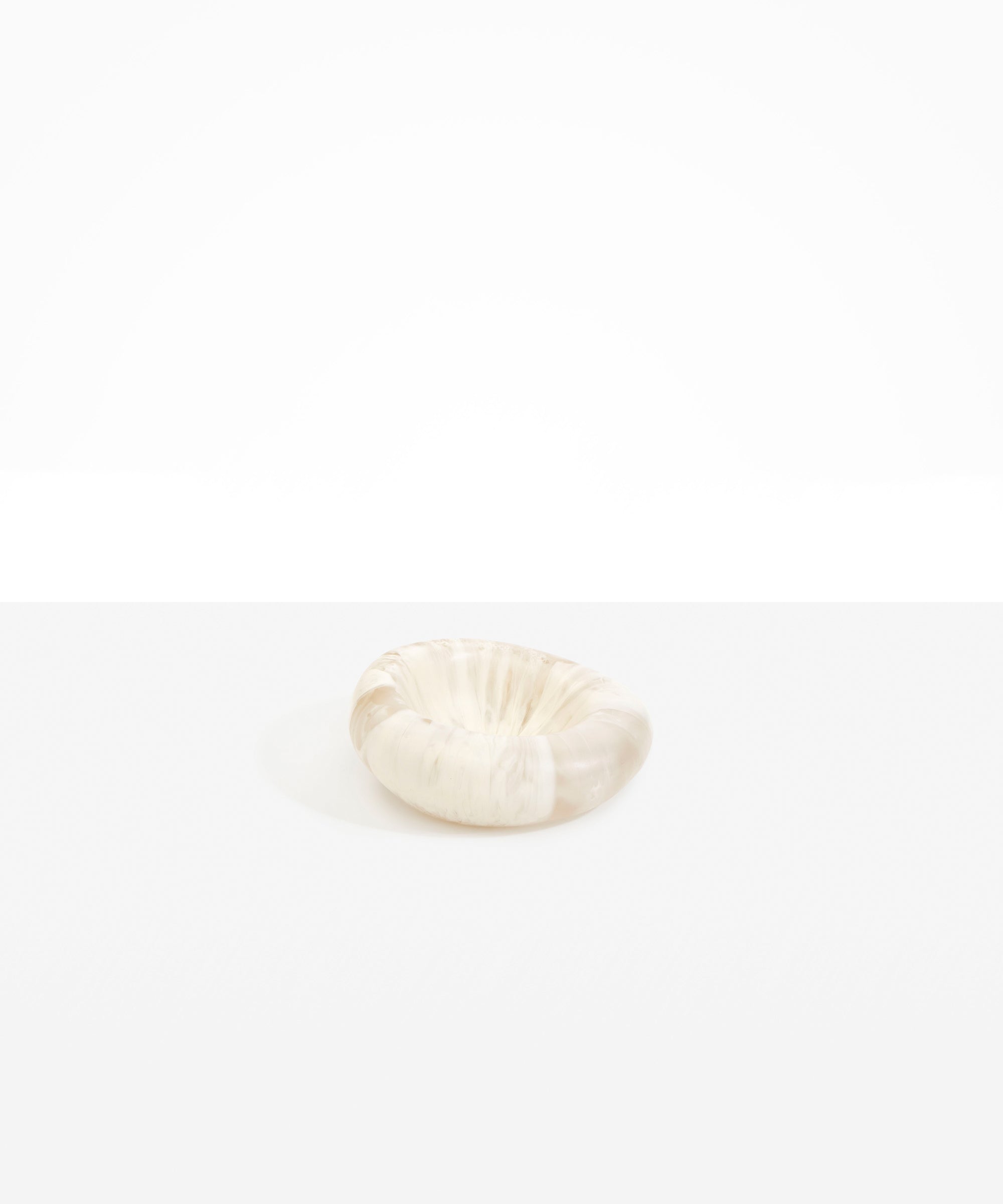 Modern Decorative Side Dish for Everyday Home Styling - Image 6