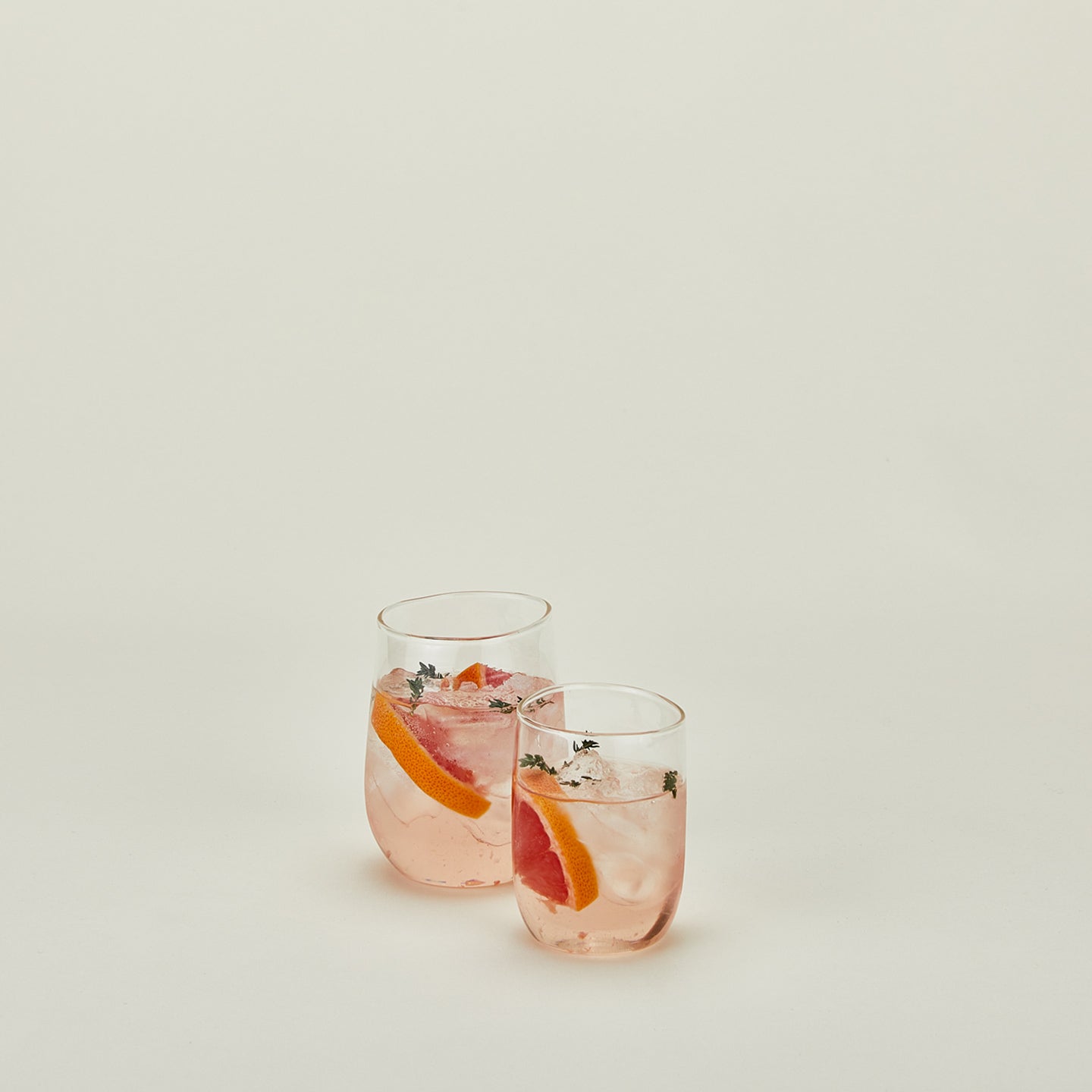 Modern Textured Drinking Glass Set - Image 10