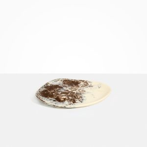 Balanced Dining Plate for Everyday Home Styling