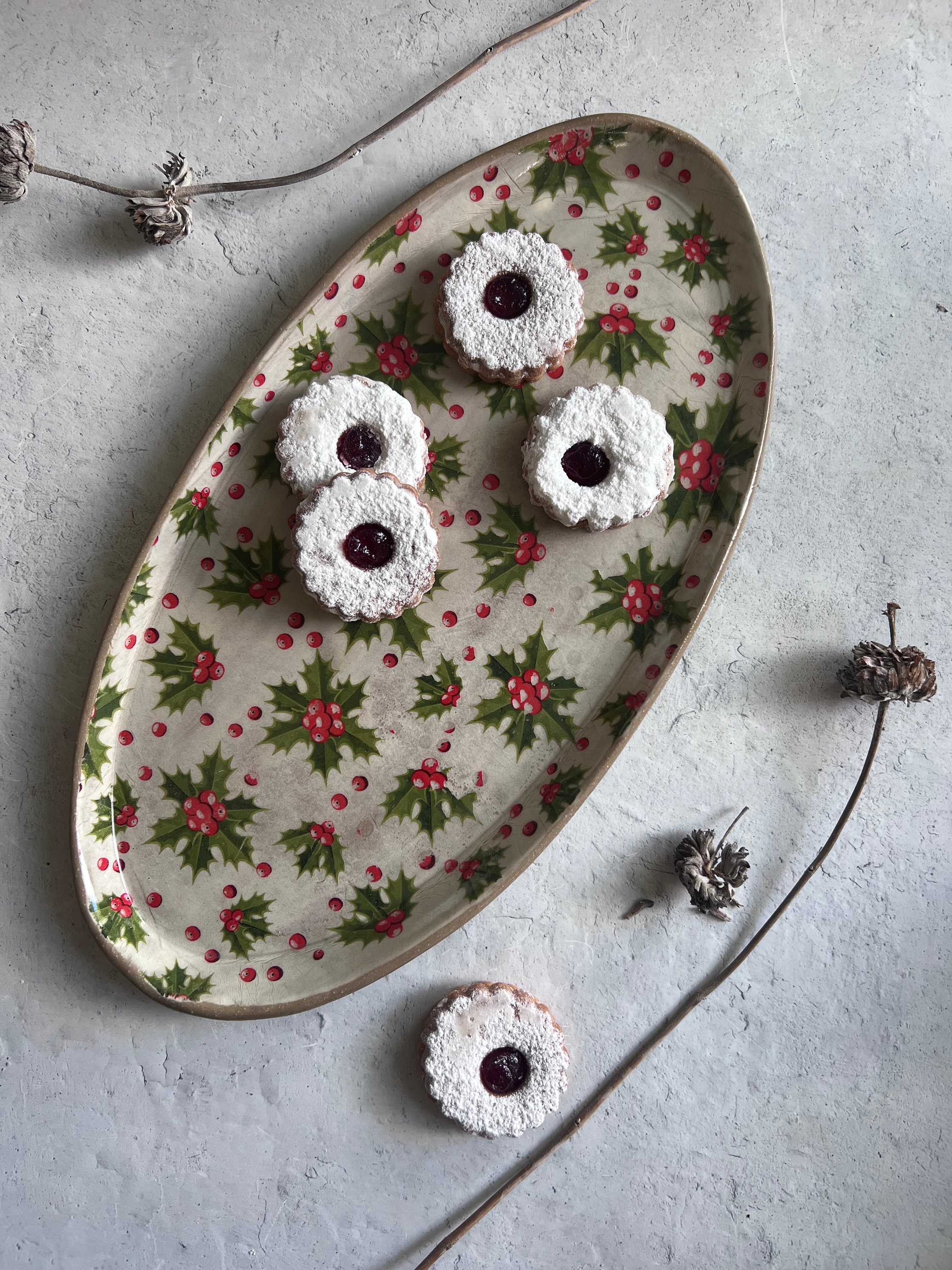 Christmas Serving Platter, Mistletoe Ceramic Dish, Holiday Table Decor