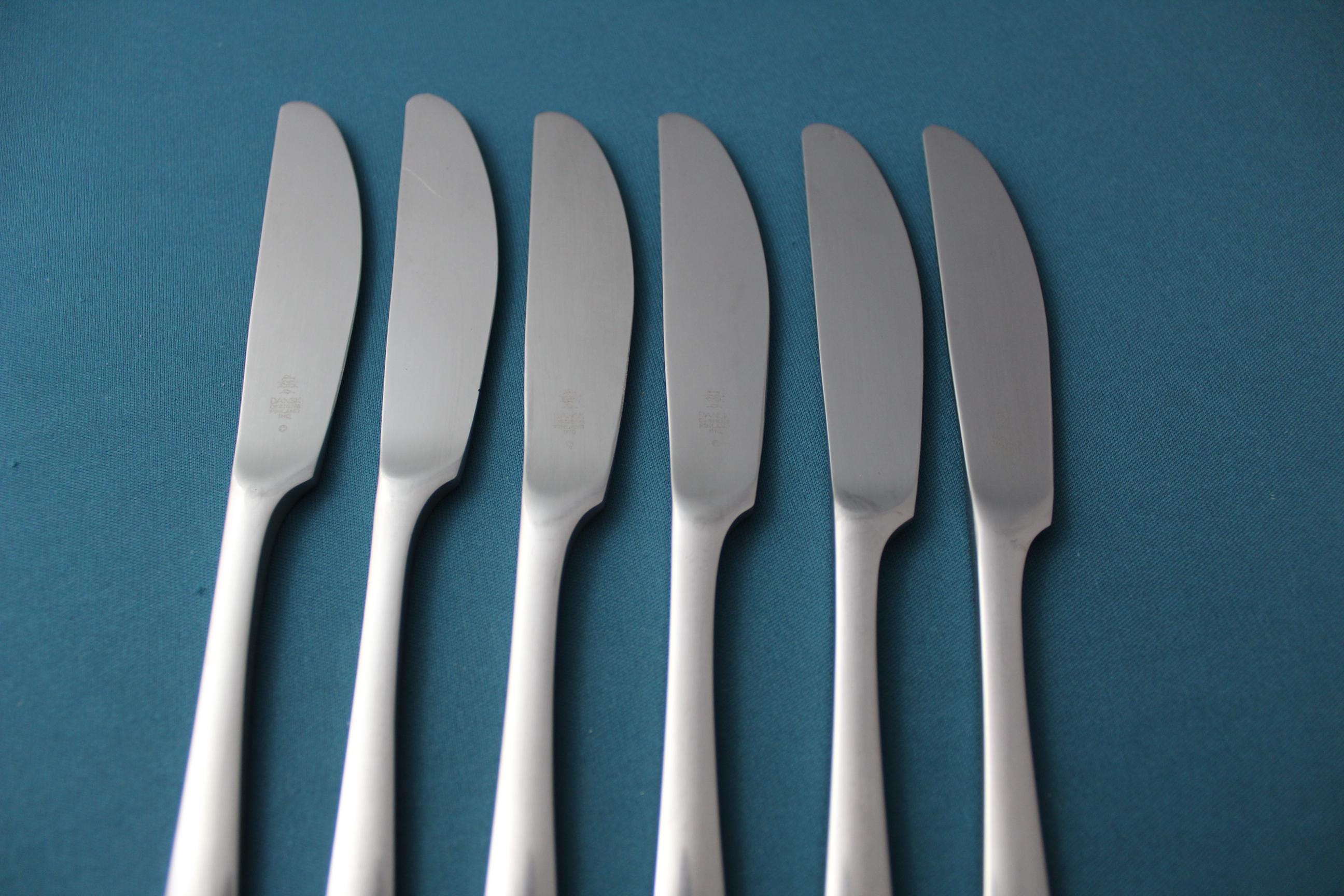 6 Dinner Knives VARIATION V Satin Stainless Finland 8 1/2" - Image 3