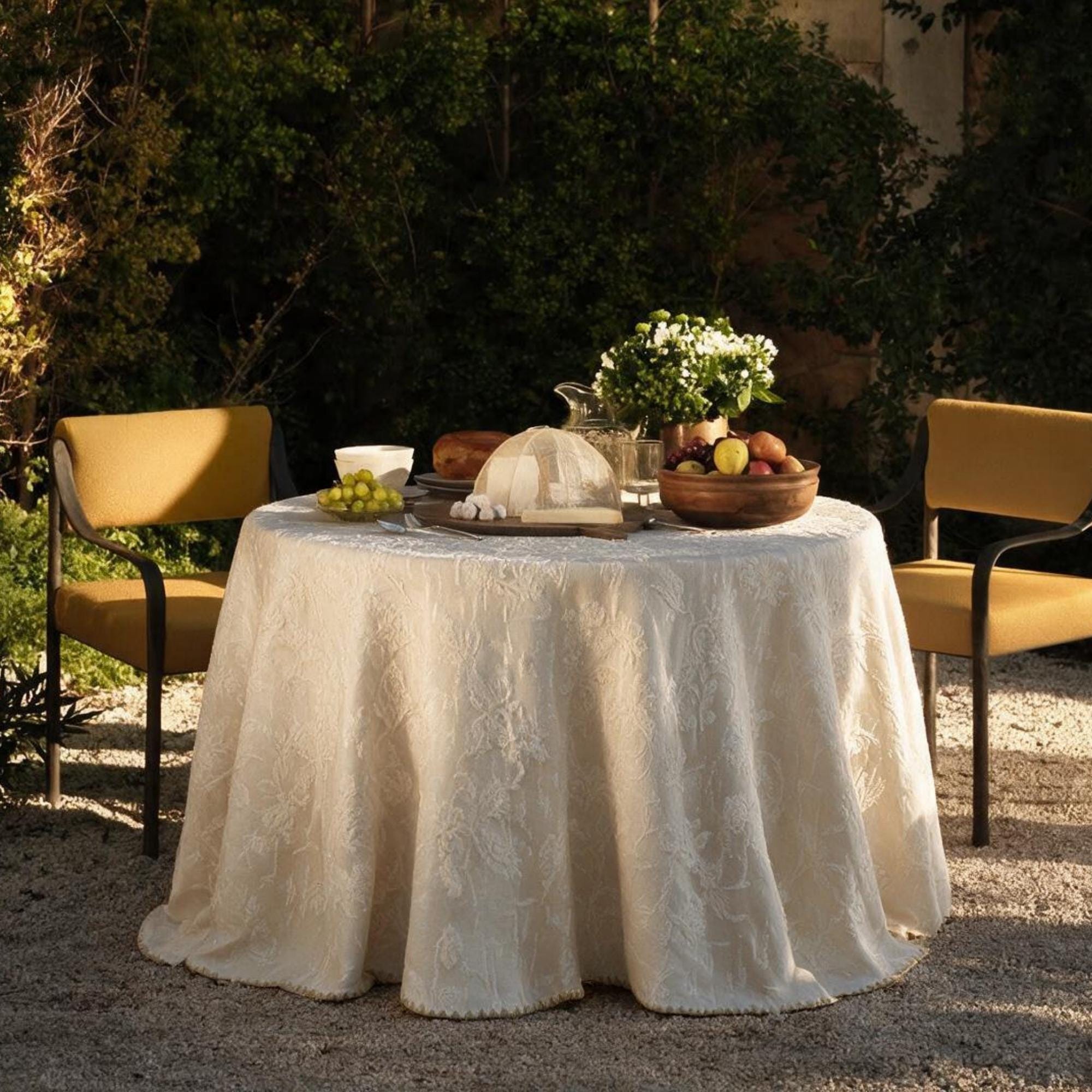 Floral Jacquard Tablecloth, Woven Vine Table Cloth, Elegant Dining Table Cover, Size - Image 6