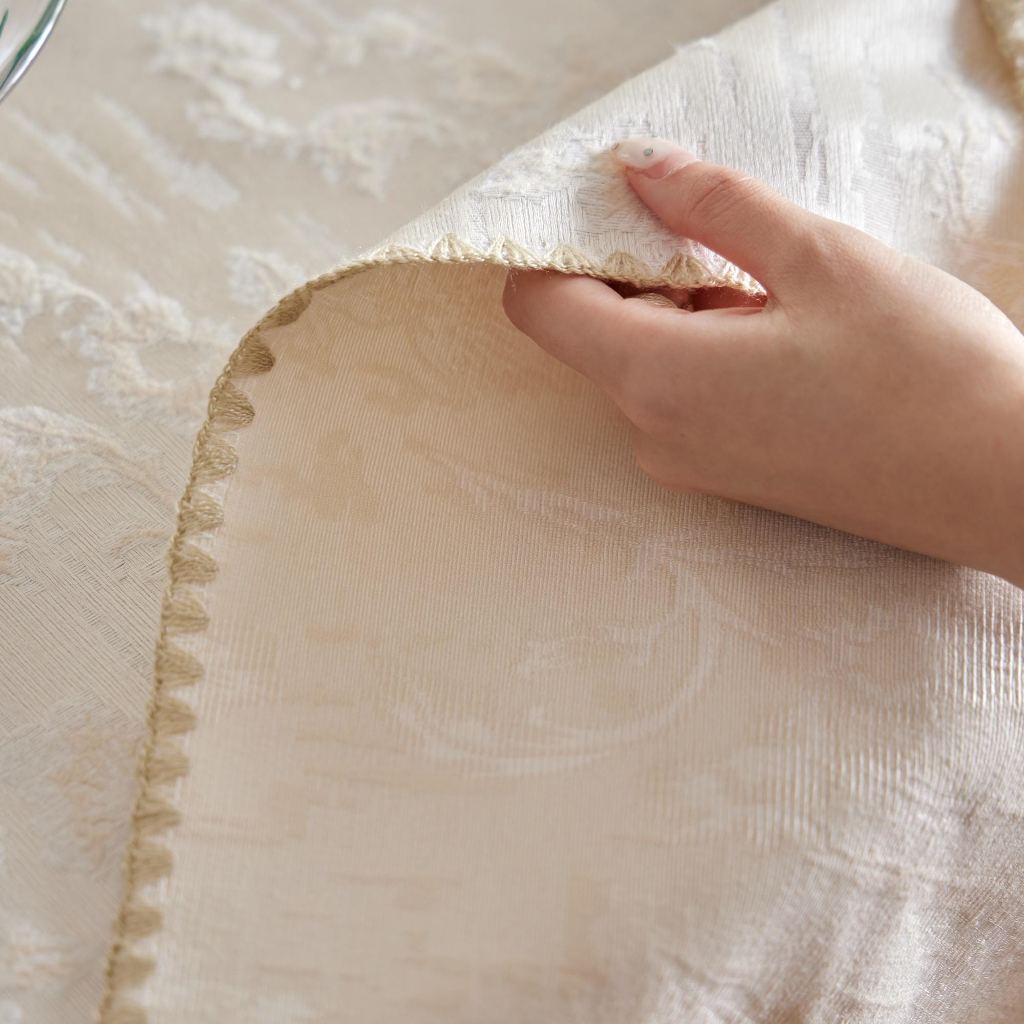 Floral Jacquard Tablecloth, Woven Vine Table Cloth, Elegant Dining Table Cover, Size - Image 14